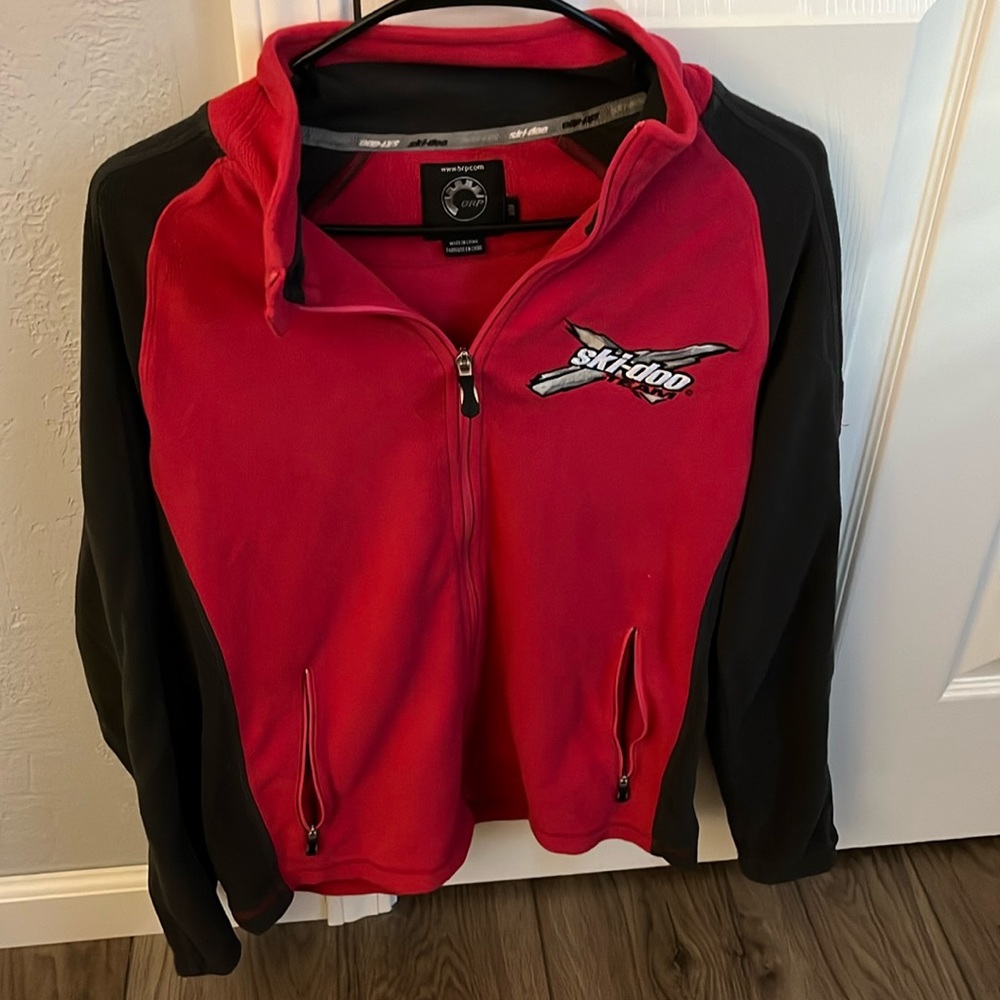 Ski doo zip up